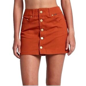 NWOT Hurley button-front mini skirt